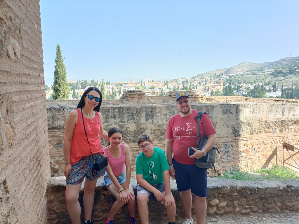 Visita privada en familia la Alhambra